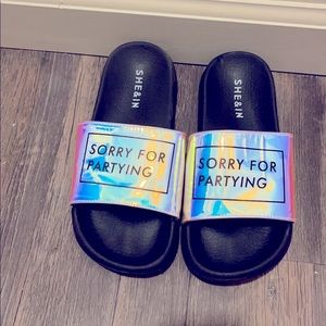 Holographic Slides